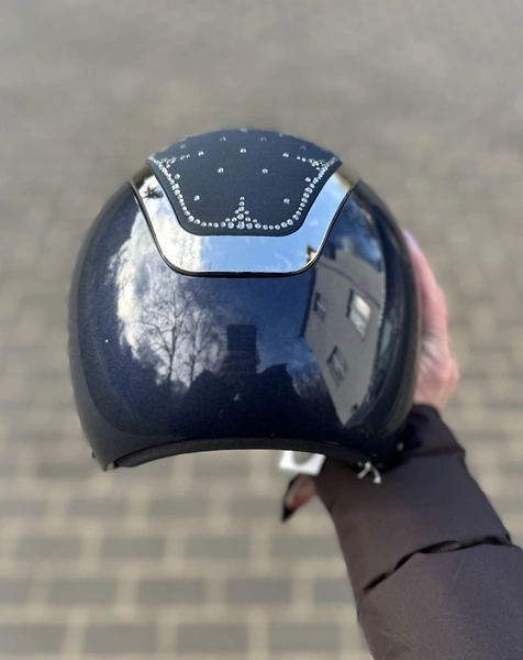 Kask Dogma Pure Shine Arctic Swarovski KASK - granatowy ze srebrnymi dodatkami